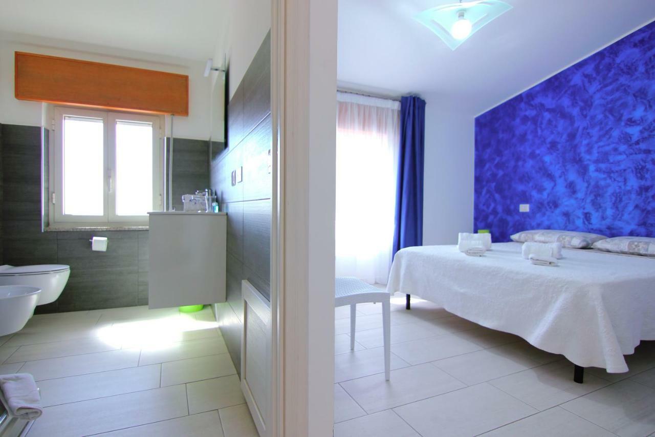 Blue Velvet Rooms Tortolì Exteriör bild